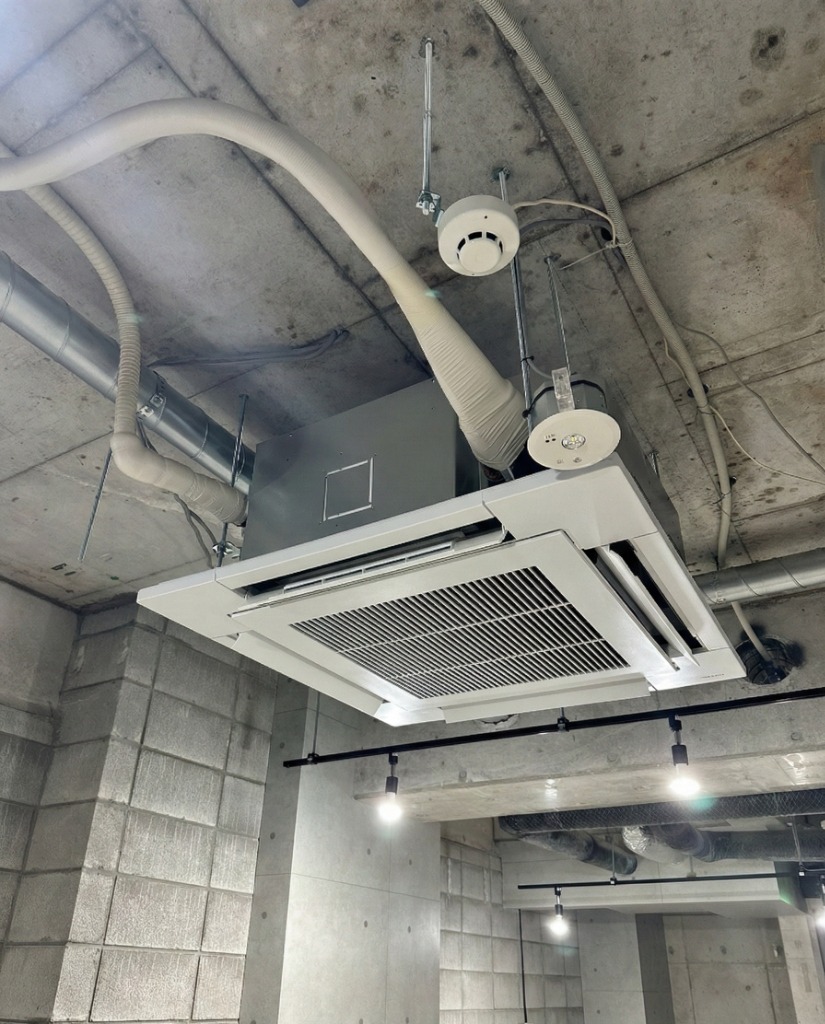 天井カセット形エアコン取付工事